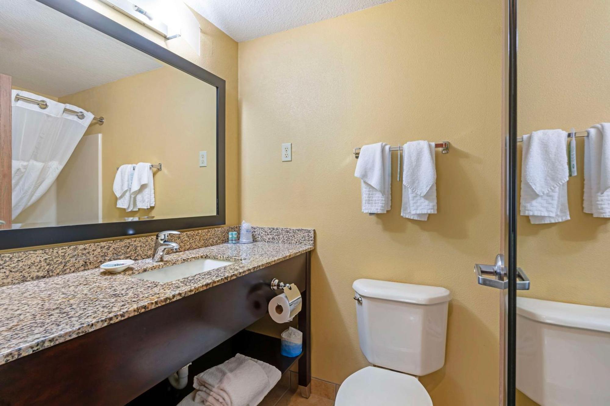 Best Western Cascade Inn & Suites Troutdale Buitenkant foto