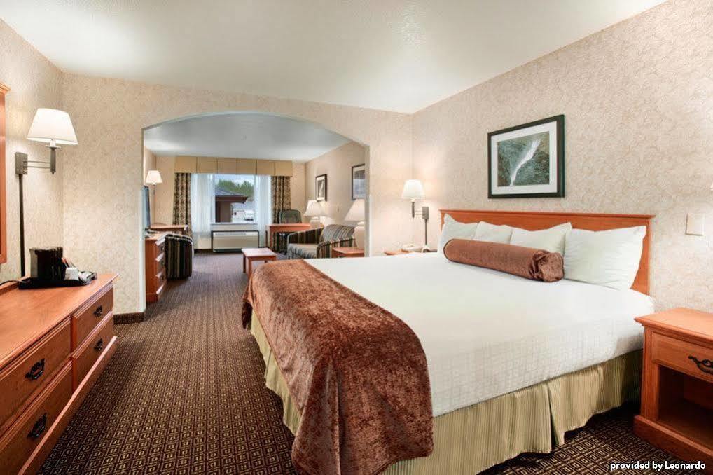 Best Western Cascade Inn & Suites Troutdale Kamer foto